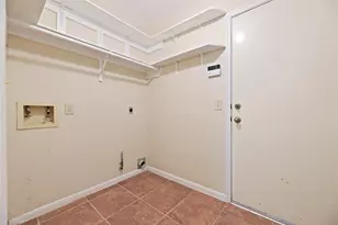 9922 W Cedaredge Dr, Houston, TX 77064 - Photo 41