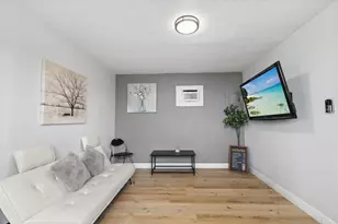 4018 Sealy St, Galveston, TX 77550 - Photo 11