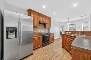 15826 Lost Anchor Way Ln, Houston, TX 77044 - Photo 9