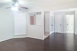 175 Sylvan Forest Dr, The Woodlands, TX 77381 - Photo 3