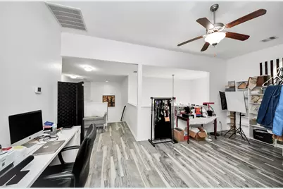 12119 Redbud Brook Trail, Houston, TX 77089 - Photo 37