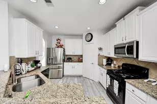 12119 Redbud Brook Trail, Houston, TX 77089 - Photo 23