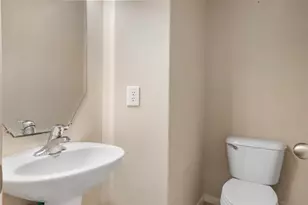 13907 Normandy Ct, Sugar Land, TX 77498 - Photo 23