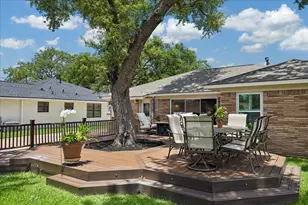 6403 Waltway Dr, Houston, TX 77008 - Photo 15