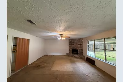 1802 Eastfield Drive, Missouri City, TX 77459 - Photo 5