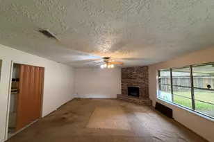 1802 Eastfield Dr, Missouri City, TX 77459 - Photo 5