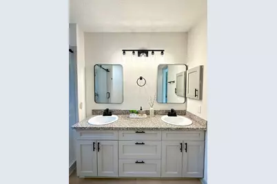 3826 Manordale Drive, Houston, TX 77082 - Photo 15
