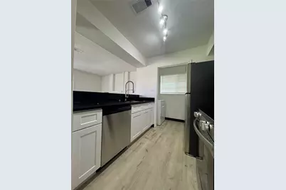1319 Brenda Lane #B, Humble, TX 77338 - Photo 5