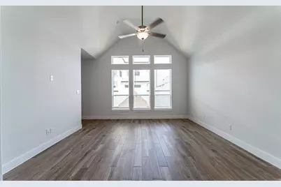 709 Western Holly, League City, TX 77573 - Photo 15