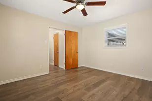 1807 Marlock Ln, Pasadena, TX 77502 - Photo 19