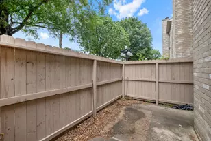 3124 Holly Hall St, Houston, TX 77054 - Photo 15