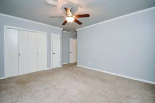 902 Ave I, El Campo, TX 77437 - Photo 23