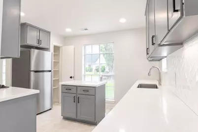 12035 Barrett Brae Drive, Houston, TX 77072 - Photo 9