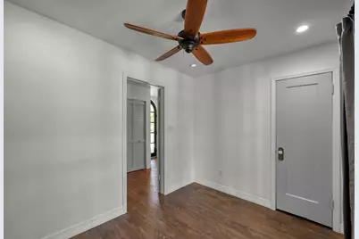 13368 Southshore Drive, Conroe, TX 77304 - Photo 21