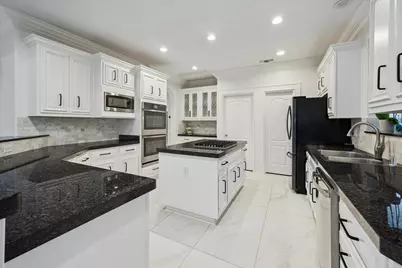 5671 Grand Floral Boulevard, Houston, TX 77041 - Photo 9