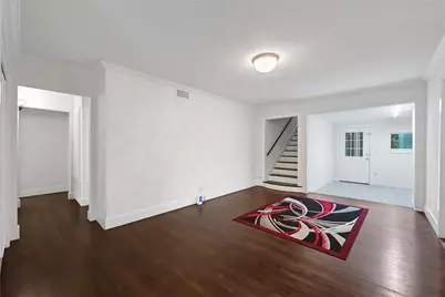 4713 Kinglet Street, Houston, TX 77035 - Photo 7