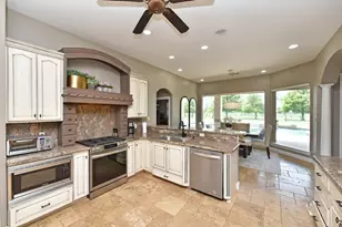 960 Cemetery Rd, Santa Fe, TX 77517 - Photo 13