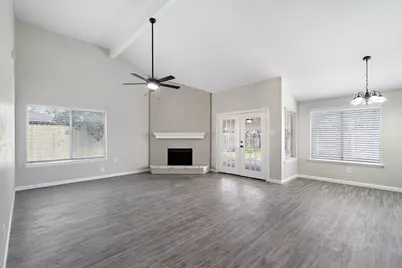 12602 Hickory Bend Drive, Houston, TX 77070 - Photo 5