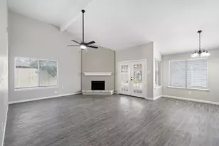 12602 Hickory Bend Dr, Houston, TX 77070 - Photo 5