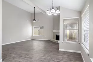 12602 Hickory Bend Dr, Houston, TX 77070 - Photo 9