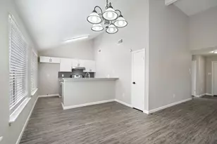 12602 Hickory Bend Dr, Houston, TX 77070 - Photo 7