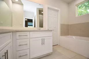 4017 S Shelby Circle, Houston, TX 77051 - Photo 39