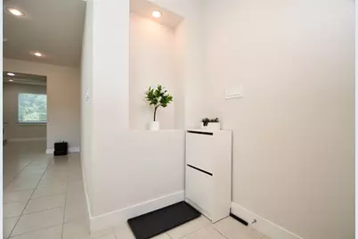 4017 S Shelby Circle, Houston, TX 77051 - Photo 19