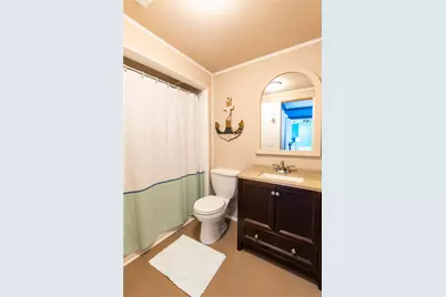 1319 Maui Drive, Tiki Island, TX 77554 - Photo 7