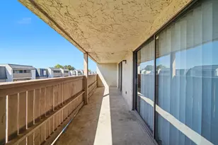 8523 Hearth Dr, Houston, TX 77054 - Photo 19
