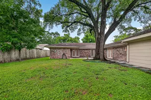 4501 Waycross Dr, Houston, TX 77035 - Photo 33
