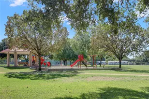 4501 Waycross Dr, Houston, TX 77035 - Photo 37