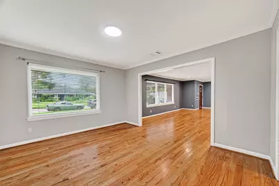 4501 Waycross Drive, Houston, TX 77035 - Photo 11