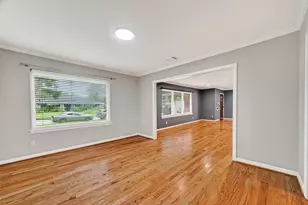 4501 Waycross Dr, Houston, TX 77035 - Photo 11
