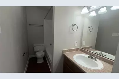 2825 Bellefontaine Street #329A, Houston, TX 77025 - Photo 13