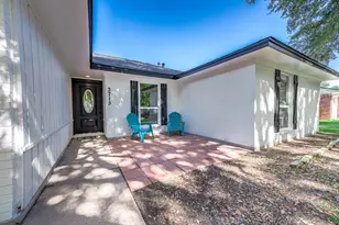 3713 Wilshire Dr, Alvin, TX 77511 - Photo 5