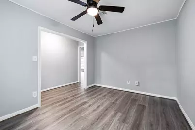 3713 Wilshire Drive, Alvin, TX 77511 - Photo 9