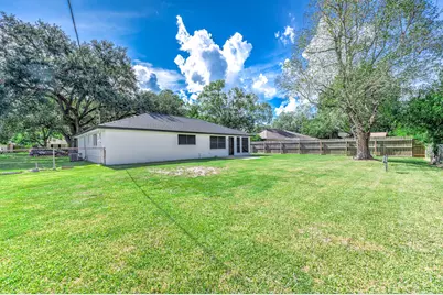 3713 Wilshire Drive, Alvin, TX 77511 - Photo 33