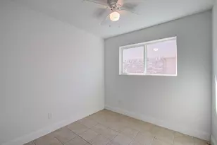 9843 Ribbonwood St, Houston, TX 77078 - Photo 17