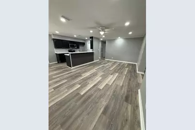 3808 Holly Glen, Bay City, TX 77414 - Photo 5