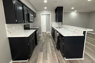 3808 Holly Glen, Bay City, TX 77414 - Photo 3