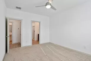 12517 Abbey House Ct, Houston, TX 77047 - Photo 11