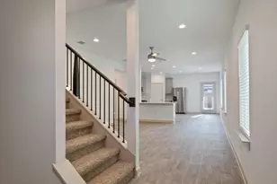 12517 Abbey House Ct, Houston, TX 77047 - Photo 3