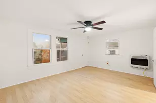 4728 Ave R 1/2, Galveston, TX 77551 - Photo 17