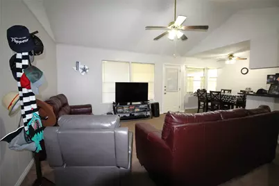 3706 Chadwick Drive, Alvin, TX 77511 - Photo 5