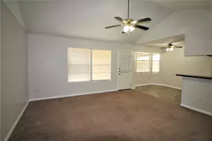 3706 Chadwick Dr, Alvin, TX 77511 - Photo 3