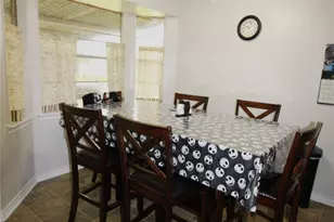 3706 Chadwick Dr, Alvin, TX 77511 - Photo 9