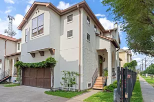 1801 W 24th St, Houston, TX 77008 - Photo 1