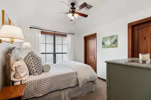 1801 W 24th St, Houston, TX 77008 - Photo 17