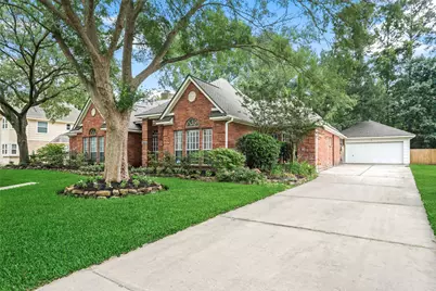 1523 Lofty Maple Trail Trail, Kingwood, TX 77345 - Photo 3