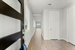 724 Lake Lacosta Dr, Katy, TX 77493 - Photo 15